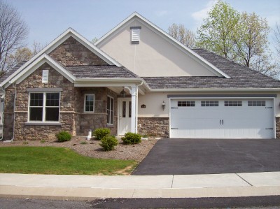 Willow House Plan at Cornwall Manor